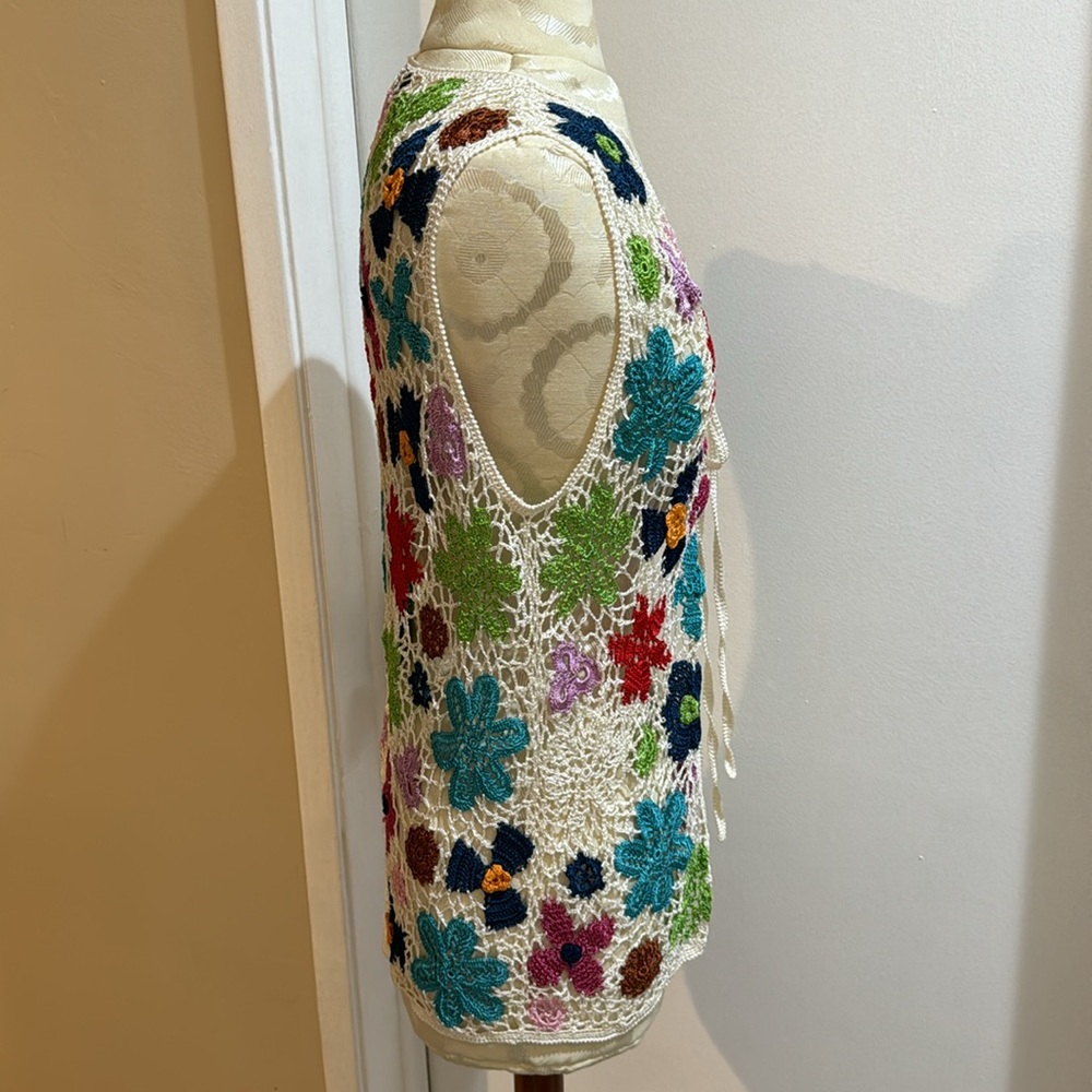Vintage Floral Crochet Intricate Multicolored Front Tie Vest - Picture 4 of 13